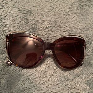 Beautiful brown Tiffany & Co. sunglasses